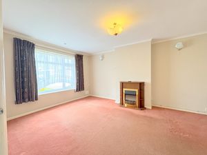 Beacon Close- click for photo gallery